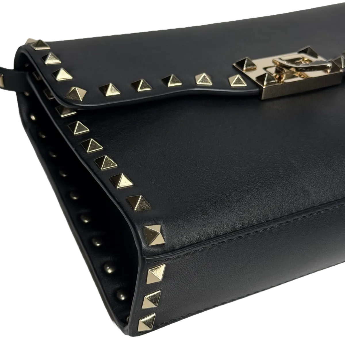 Valentino Garavani Vitello Rockstud
Black Shoulder Flap Bag
