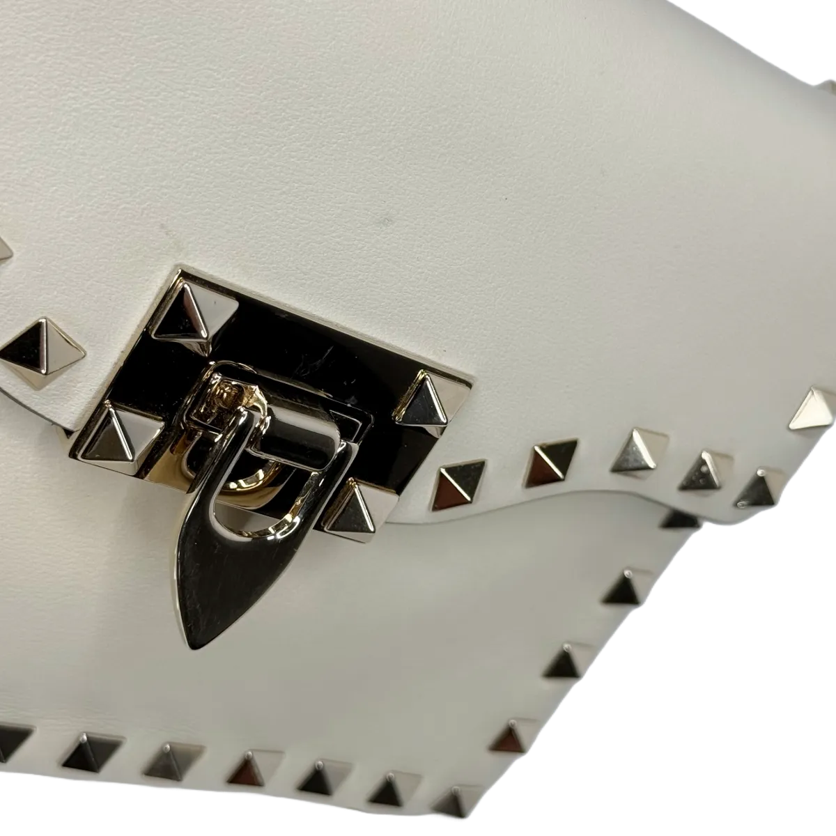 Valentino Garavani Flip Lock Vitello Rockstud Off White Shoulder Flap Bag